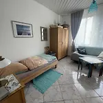 Schöne 2 Zimmer-Wohnung, Nähe Messe, Balkon